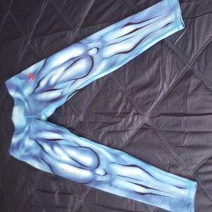 Violate the dress code leggings